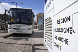 Car Mobigo en gare de Dijon (21) - Crédit photo David Cesbron