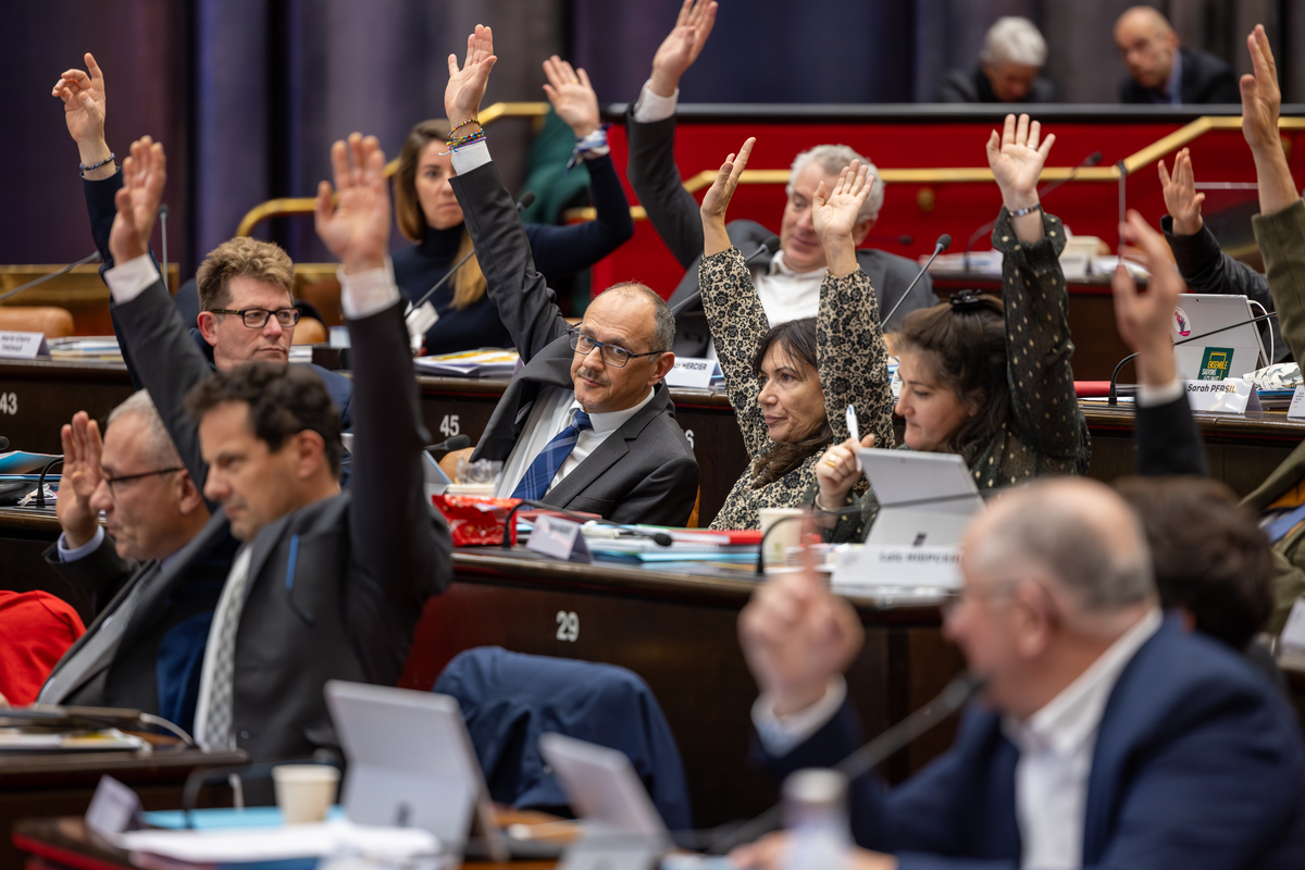 L’assemblée a voté un Plan pluriannuel d’investissement de 2,343 milliards d’euros sur la période 2024-2030 - Photo Xavier Ducordeaux