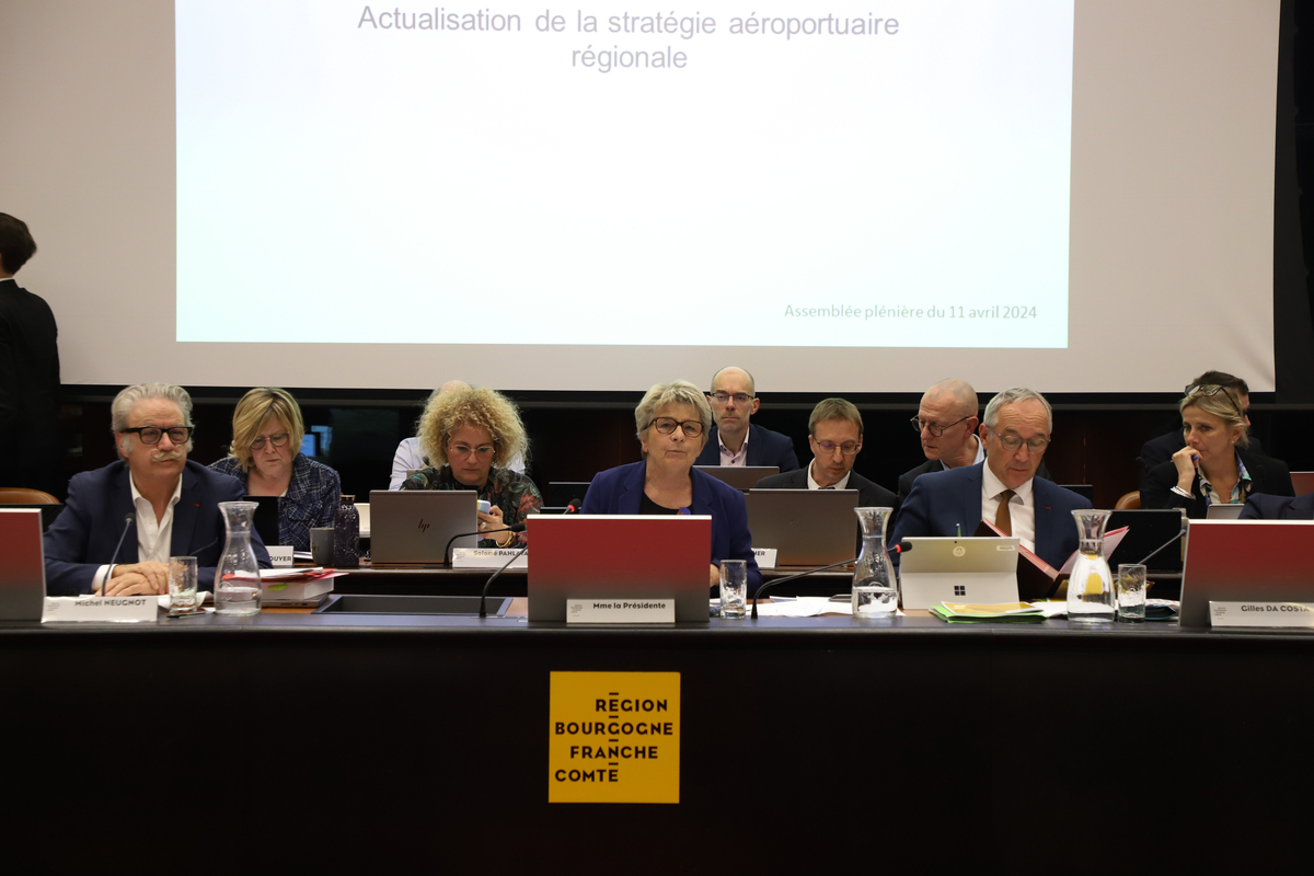 Assemblée plénière du Conseil régional de Bourgogne-Franche-Comté, jeudi 11 avril 2024 à Dijon - Photo Océane Lavoustet