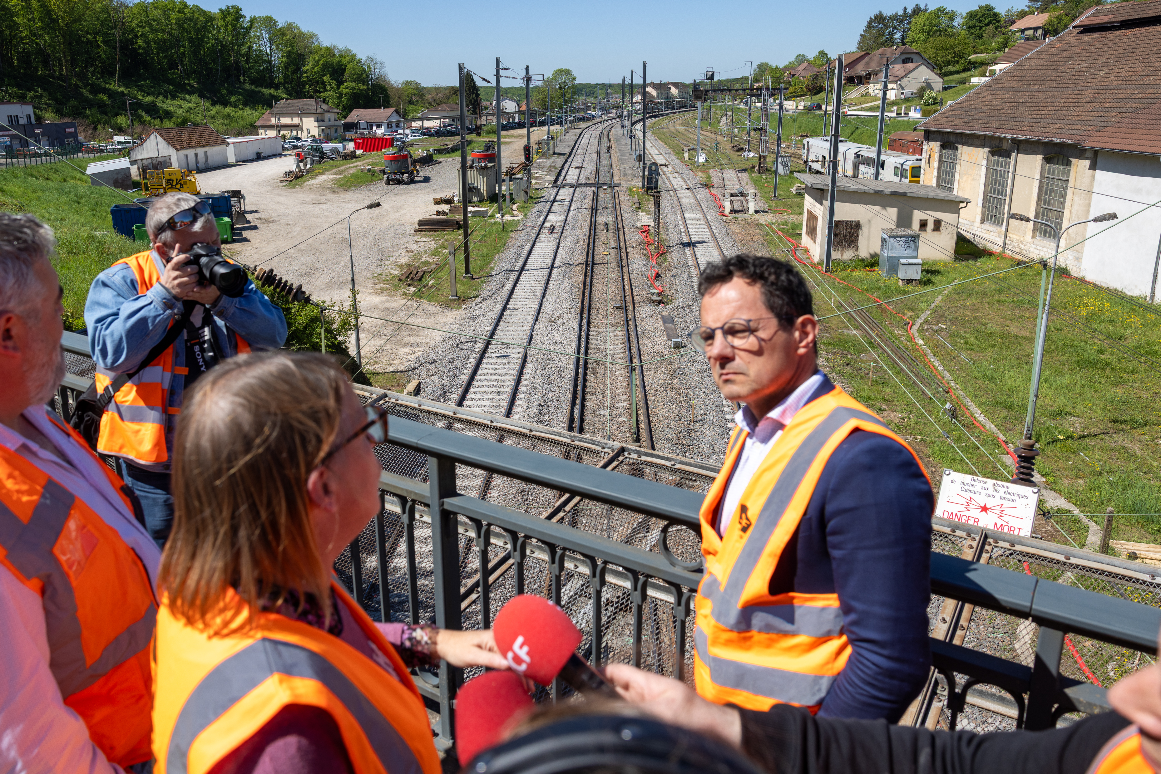 Après les travaux de la gare, place à la réfection des voies : celle-ci est en cours et devrait se terminer le 11 juillet 2026. Photo Xavier Ducordeaux