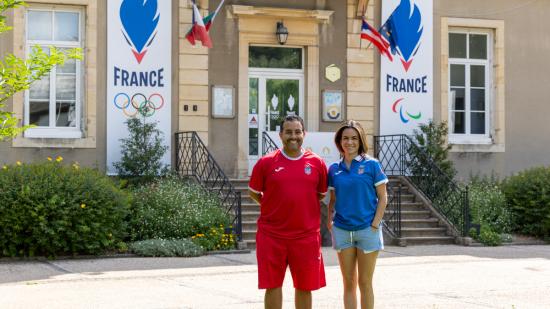 Daniel Caballero et Krystal Cruz, les deux coordinateurs du bureau du comité olympique - Crédit Xavier Ducordeaux