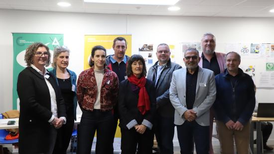 Les partenaires et Isabelle Liron, vice-présidente à la Formation professionnelle des demandeurs d’emploi de la Région. Crédit Océane LAVOUSTET / Région Bourgogne-Franche-Comté