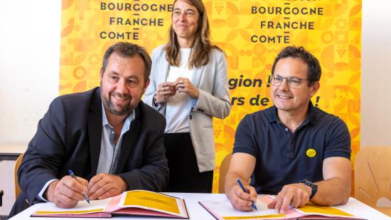 La fédération régionale de la Sécurité sociale de l’alimentation est officiellement créée ! Photo : Xavier Ducordeaux